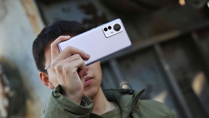 Thiết mới mới, th&iacute;ch chụp ảnh selfie, CPU đỉnh nhất n&ecirc;n chọn Xiaomi 12